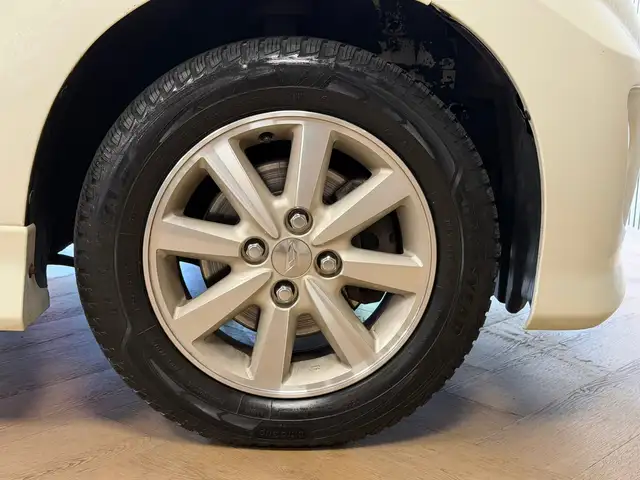 Daihatsu Sirion view 7