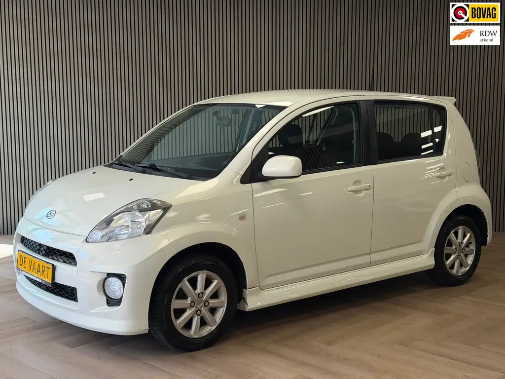 Daihatsu Sirion 2011 из Европы — купить под ключ