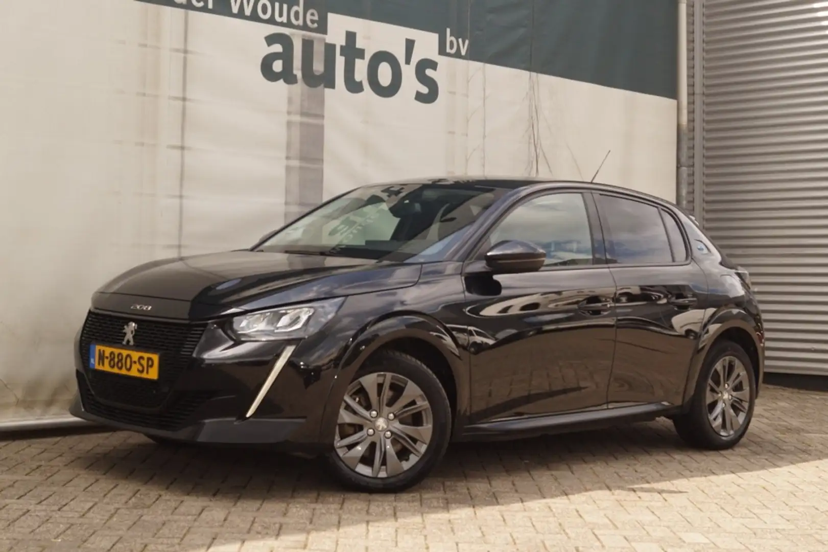 Peugeot e-208 EV Allure 50kWh -ECC-LED-PDC- Zwart - 2