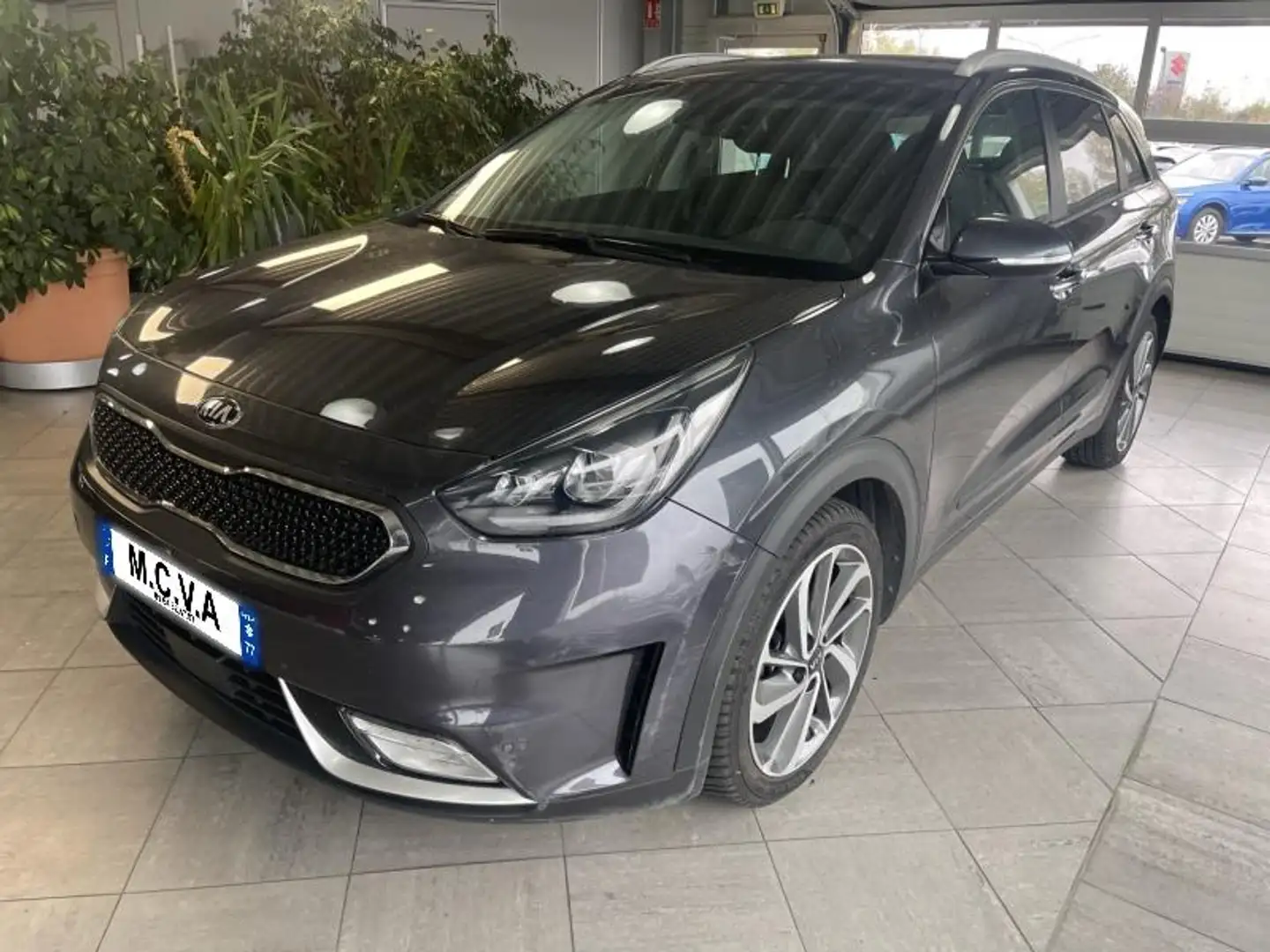 Kia Niro 1.6 GDi 105ch ISG + électrique 43.5ch Premium DCT6 Gris - 1