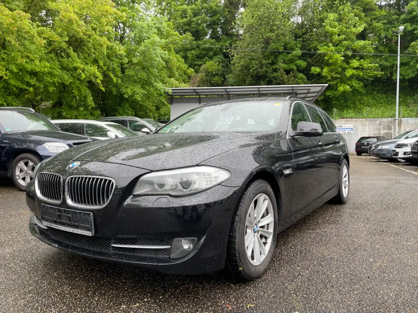 BMW 520 Baureihe 5 Touring 520d*Automatik Schwarz - 1