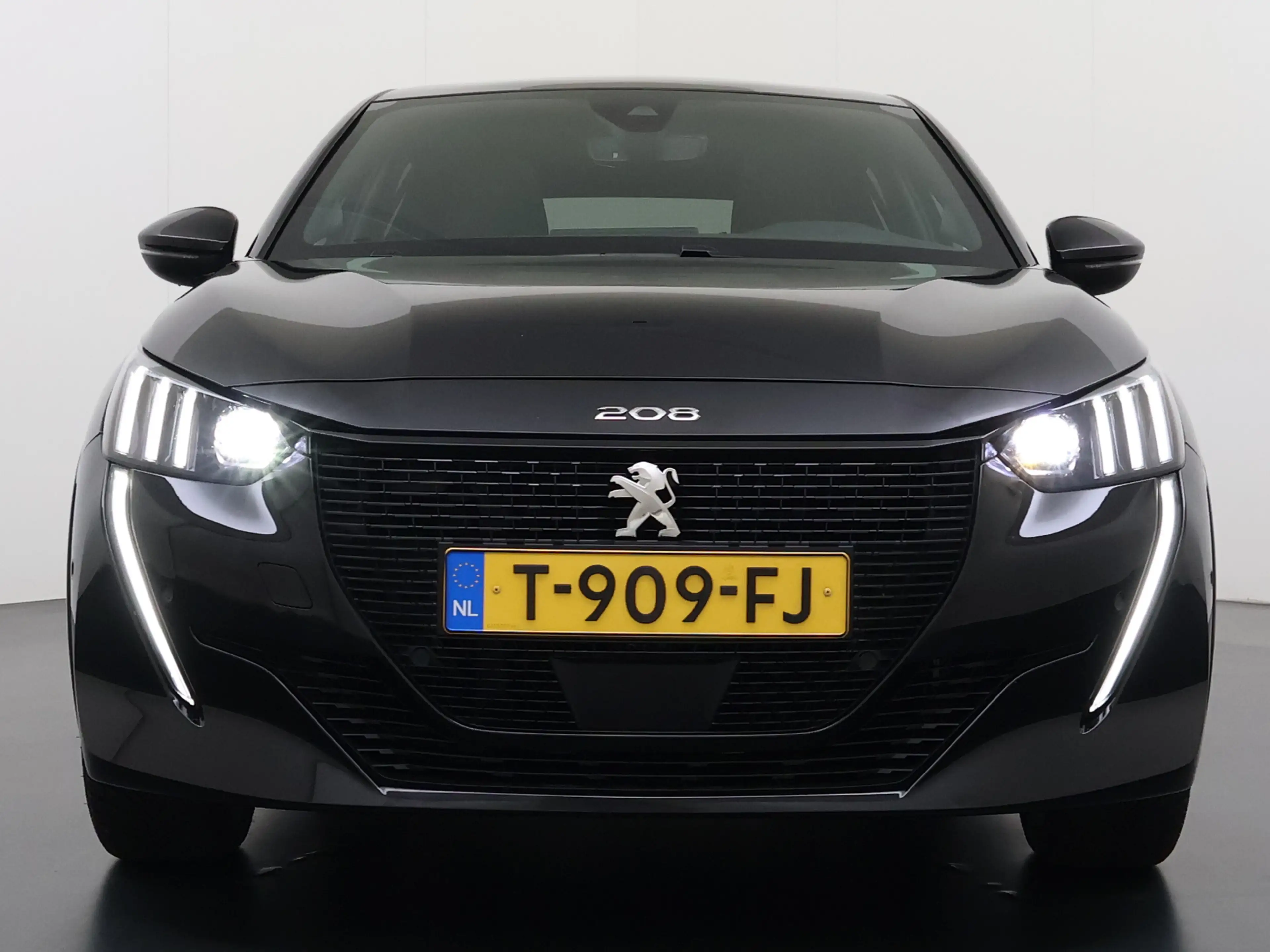 Peugeot e-208 EV GT350 SOH 98% Panoramadak Virtual Cockpit 360°C — photo 41
