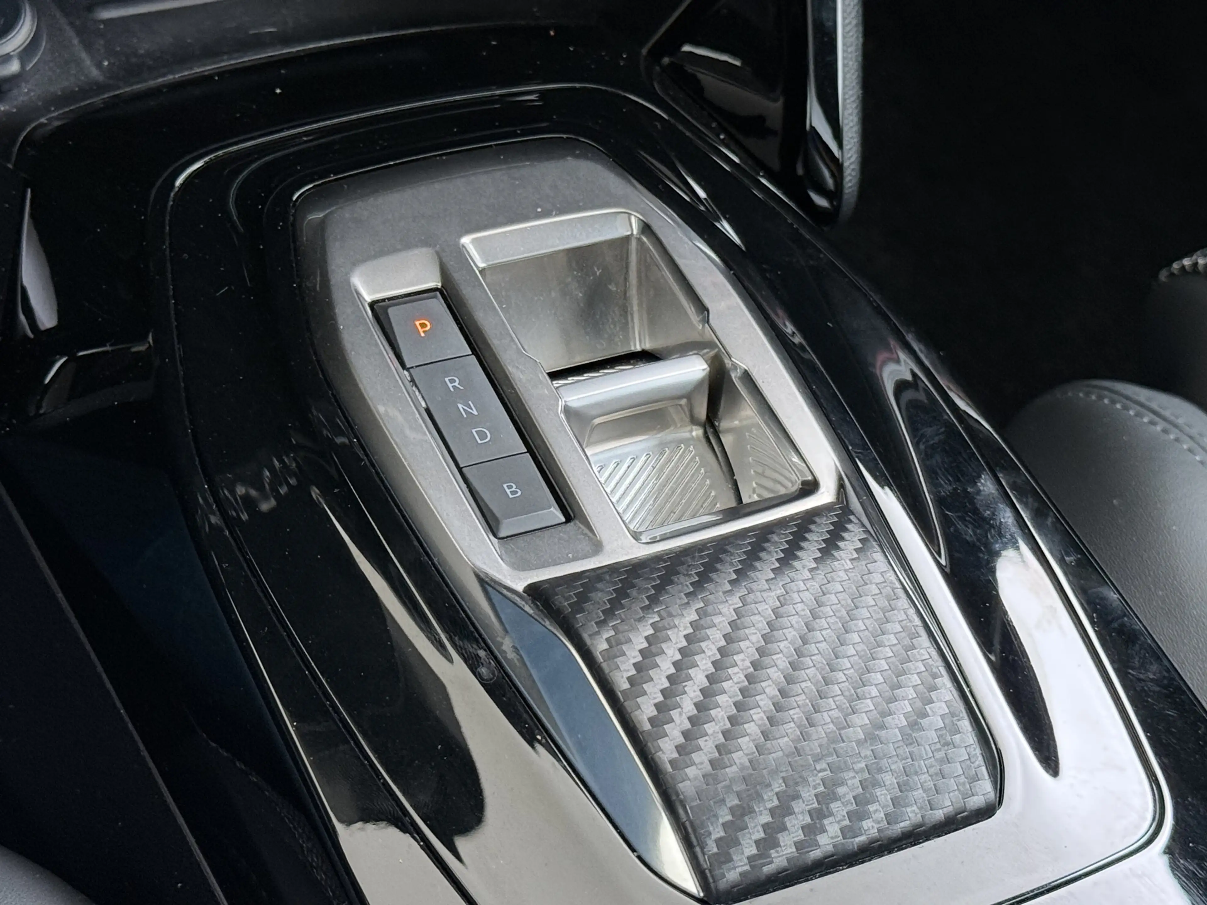 Peugeot e-208 EV GT350 SOH 98% Panoramadak Virtual Cockpit 360°C — photo 34