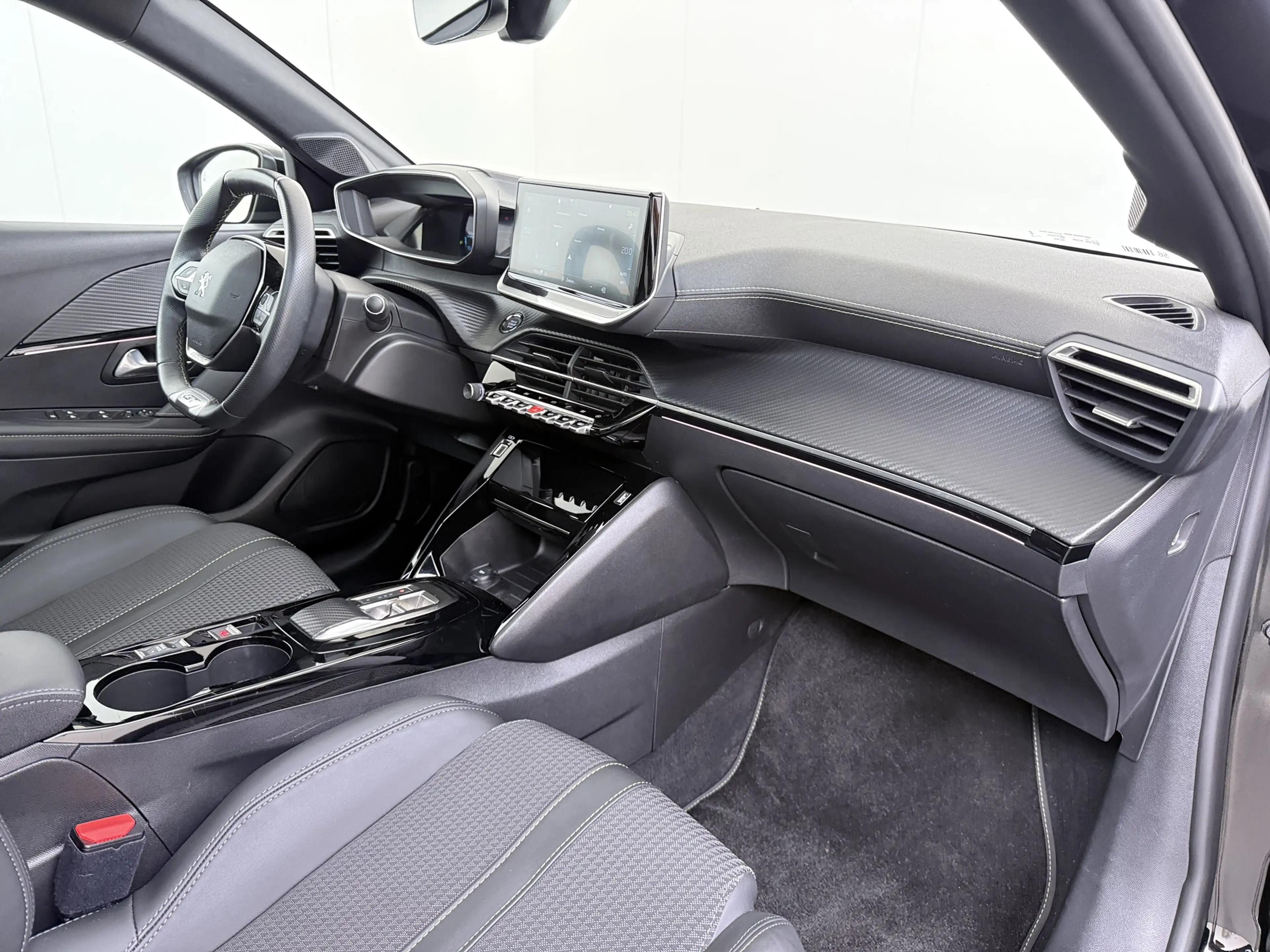 Peugeot e-208 EV GT350 SOH 98% Panoramadak Virtual Cockpit 360°C — photo 36