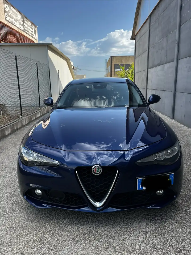 Alfa Romeo Giulia 2.2 t Business 150cv auto - 1