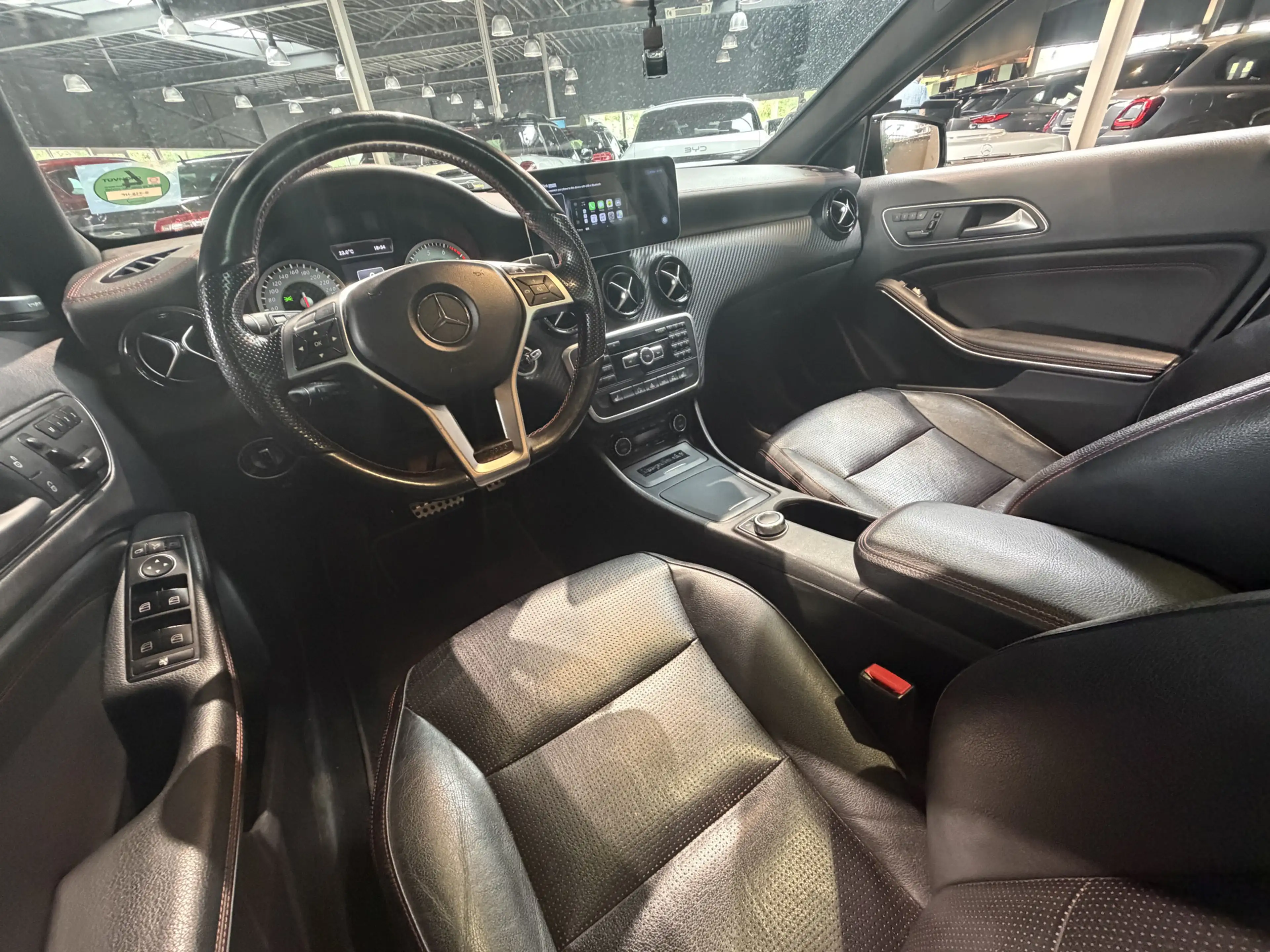 Mercedes-Benz A 250 Sport Ambition automaat | Navigatie | PANORAMADAK — photo 15