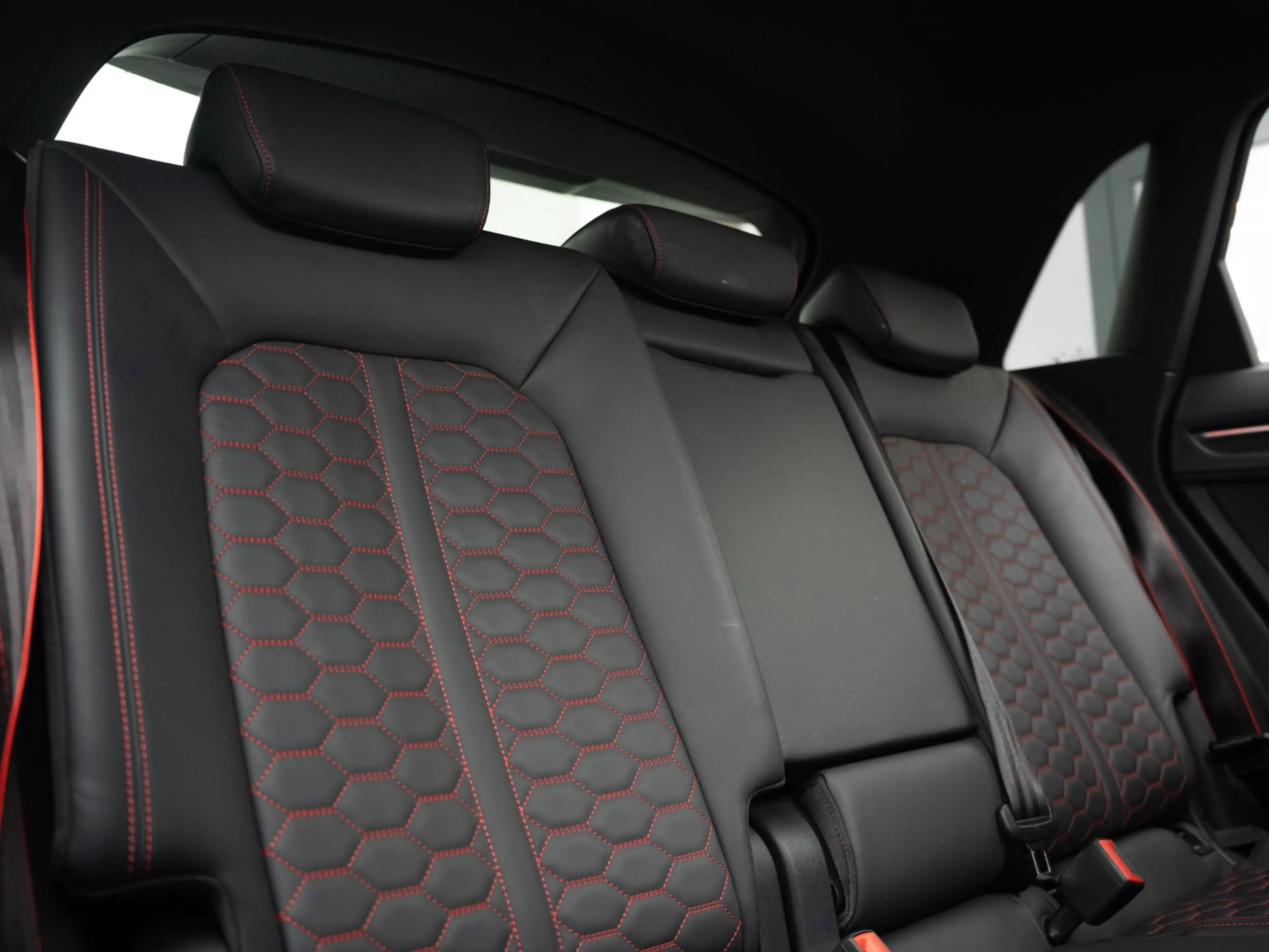 Audi RS Q3 TFSI RS/400PK/Pano/B&O/RS-Zetels/ACC/Maxton/360/ — photo 17