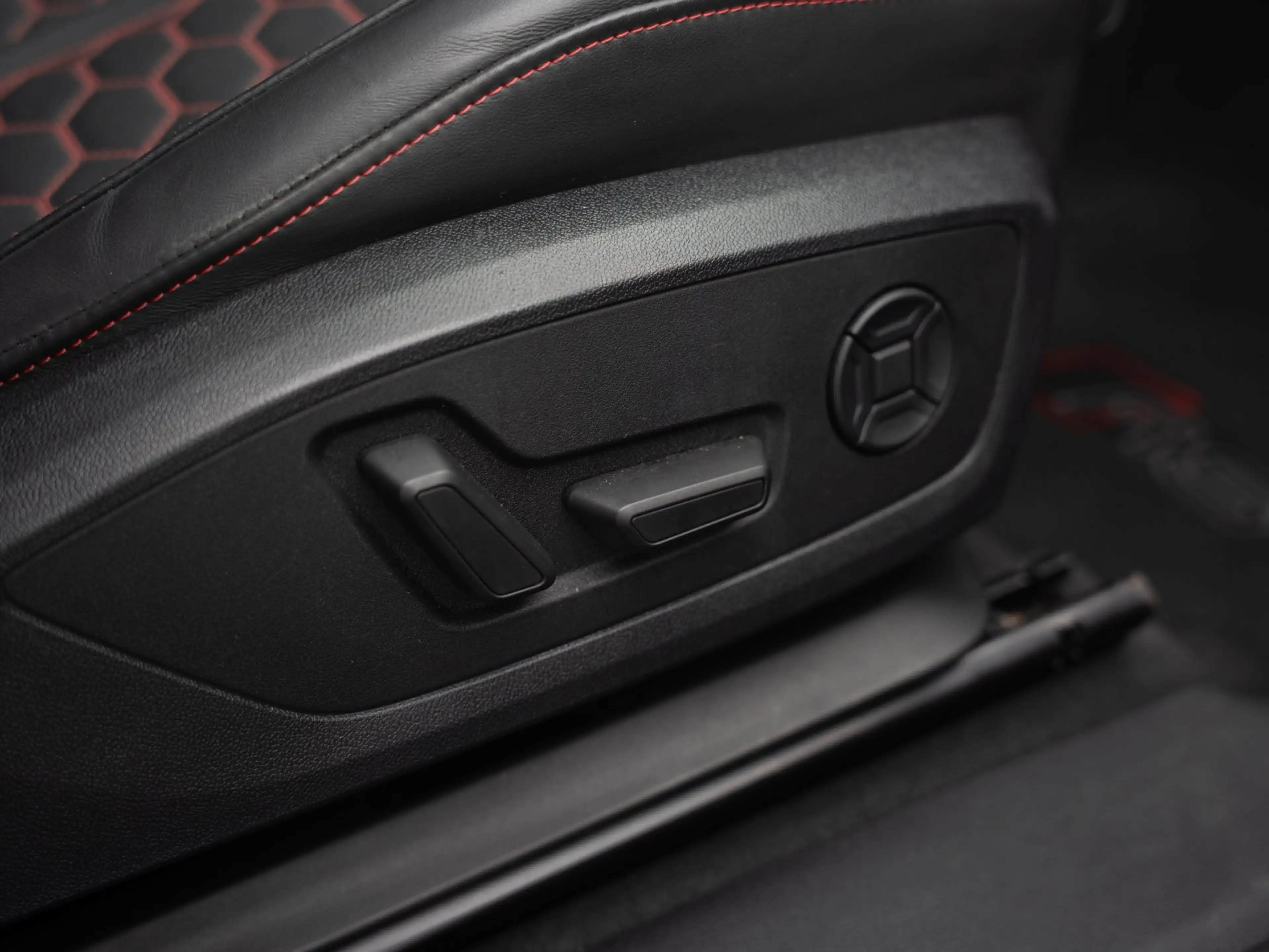 Audi RS Q3 TFSI RS/400PK/Pano/B&O/RS-Zetels/ACC/Maxton/360/ — photo 39