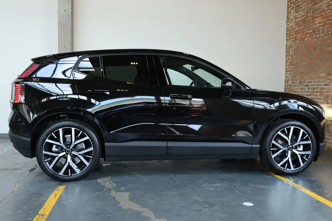 Volvo EX30 2026