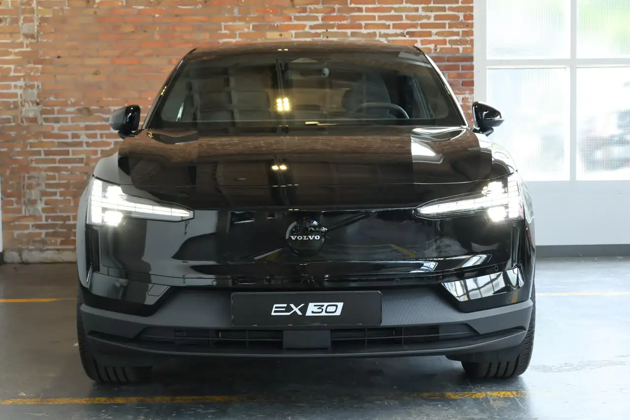 Volvo EX30 2026