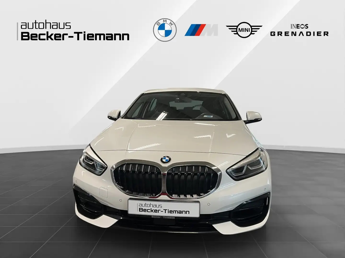 BMW 120 i Hatch | Sport Line | Driving Aisstant| Außenspie Weiß - 2
