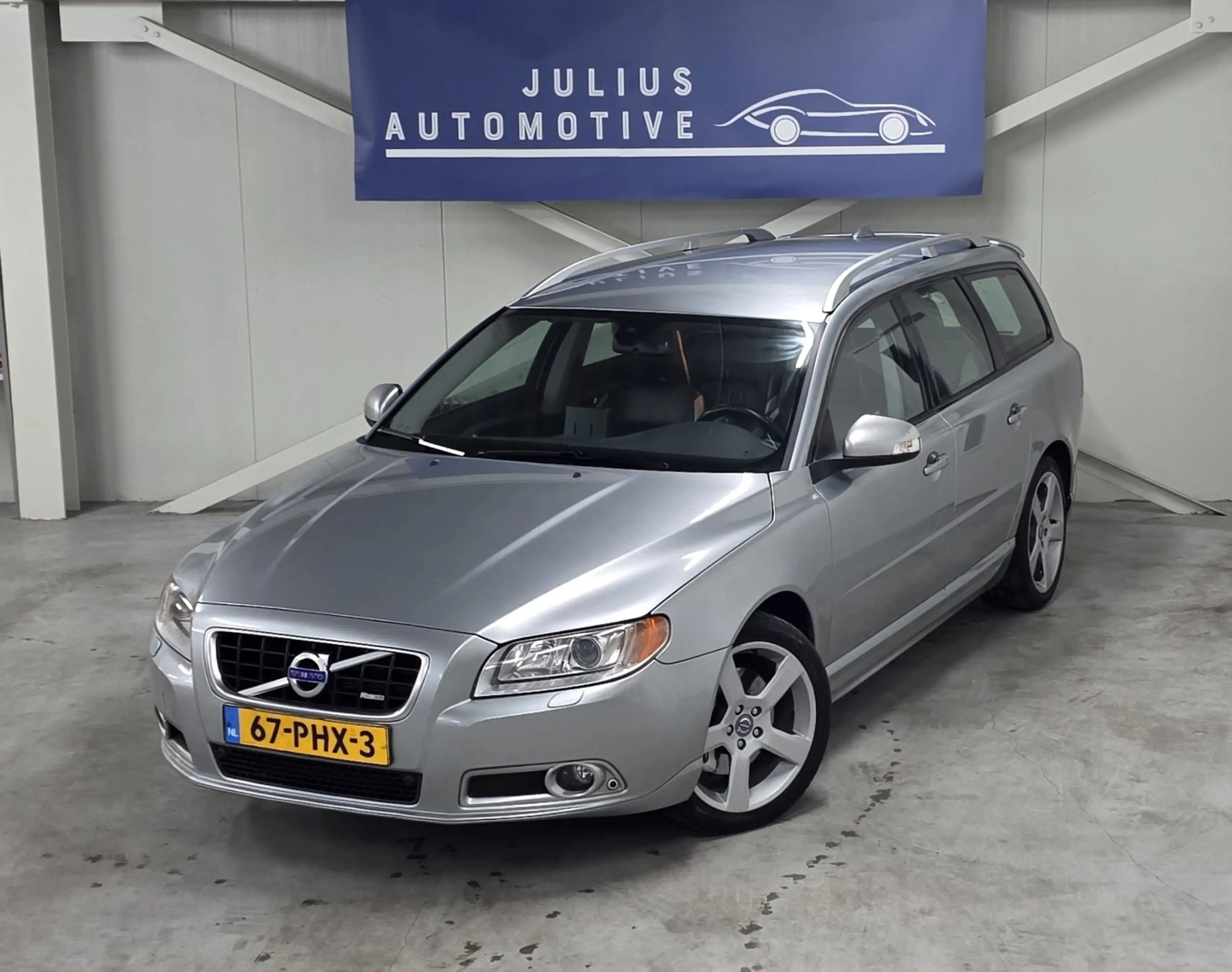 Volvo V70 2.0T R-Edition NieuweKoppeling Volledig Onderhoude — photo 27