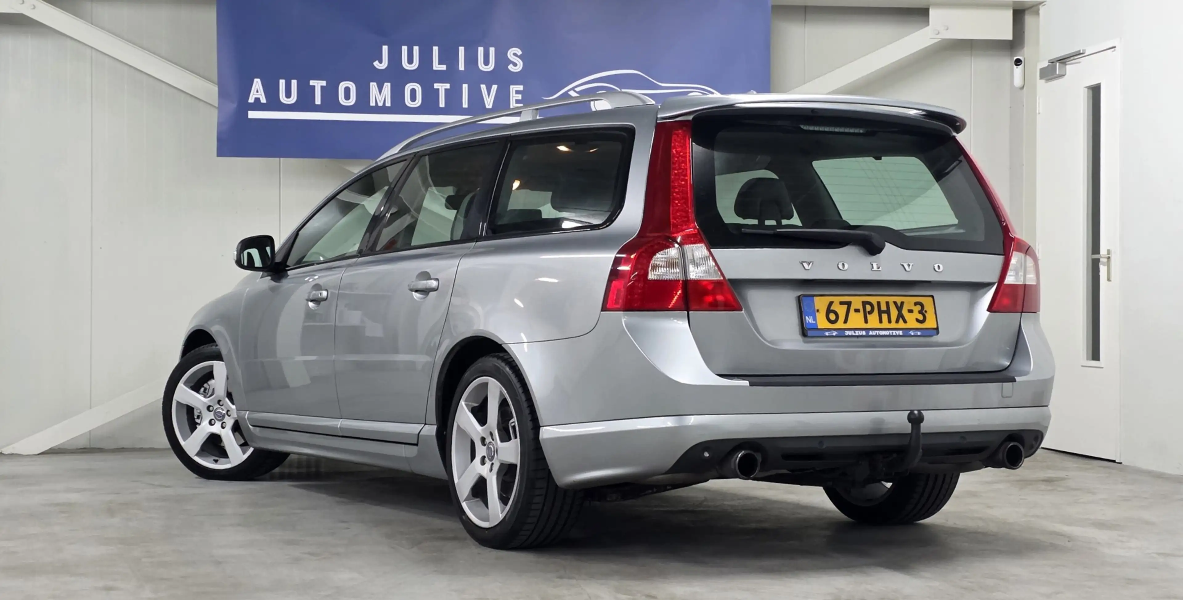 Volvo V70 2.0T R-Edition NieuweKoppeling Volledig Onderhoude — photo 7