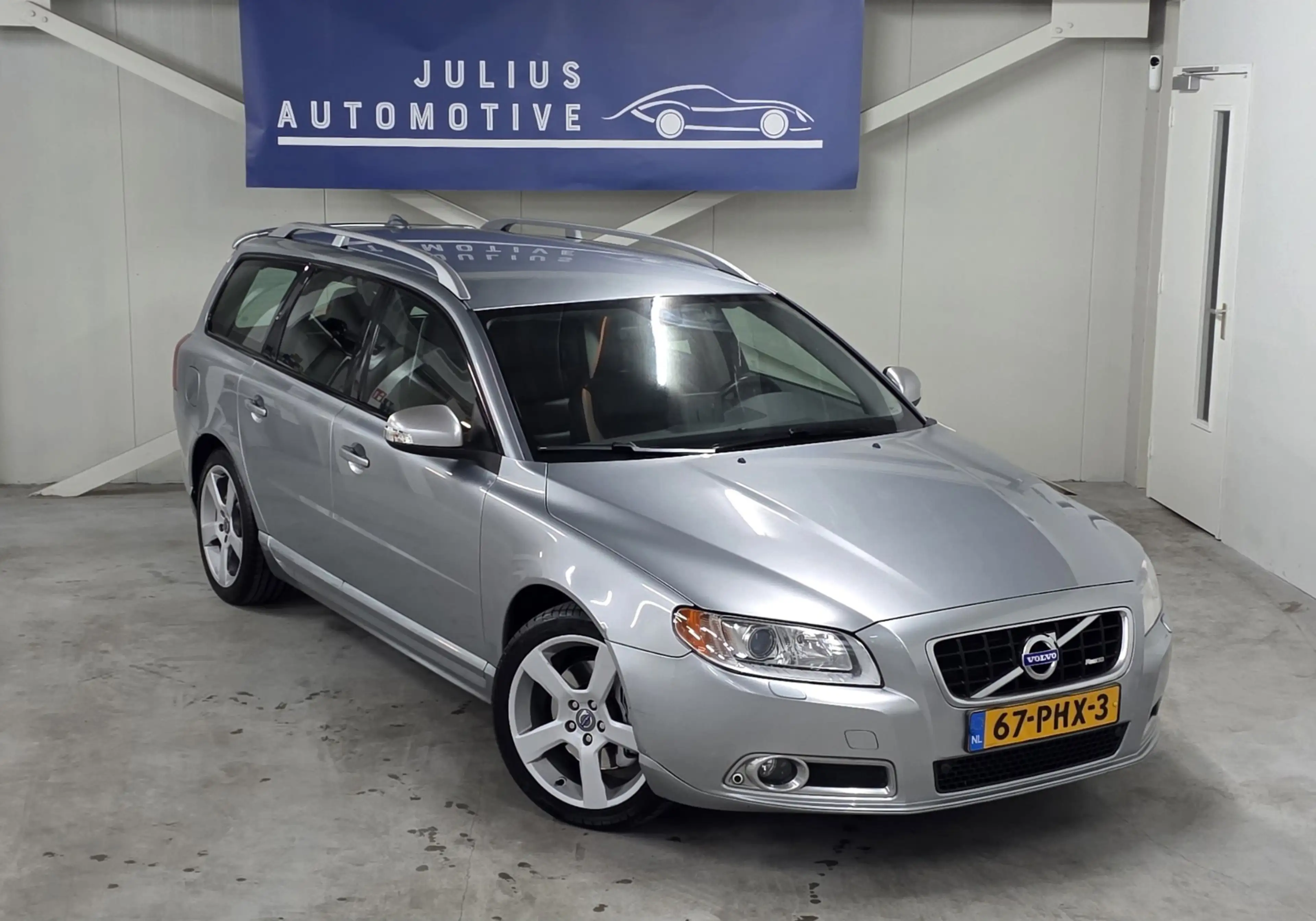 Volvo V70 2.0T R-Edition NieuweKoppeling Volledig Onderhoude — photo 28