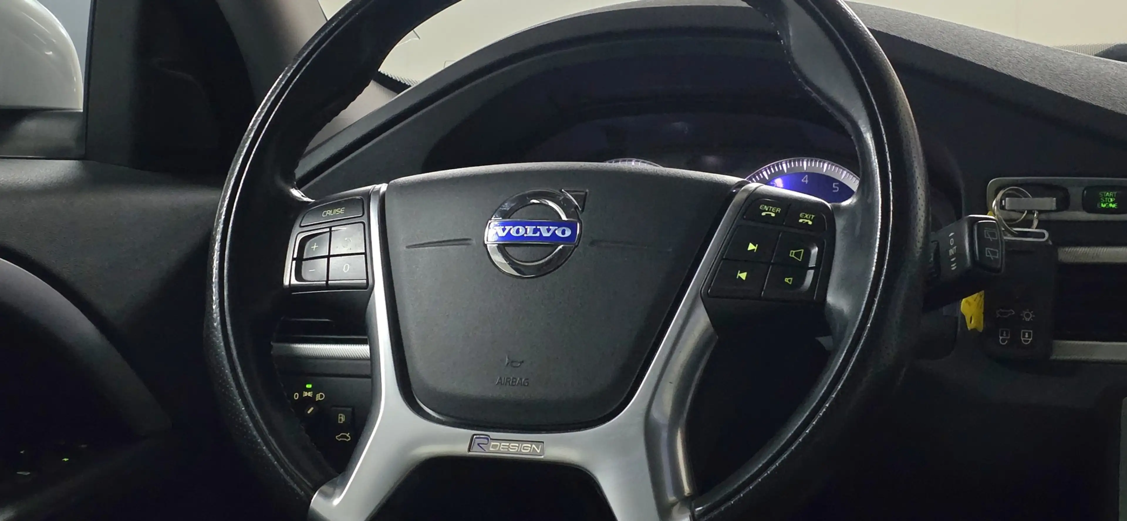 Volvo V70 2.0T R-Edition NieuweKoppeling Volledig Onderhoude — photo 17