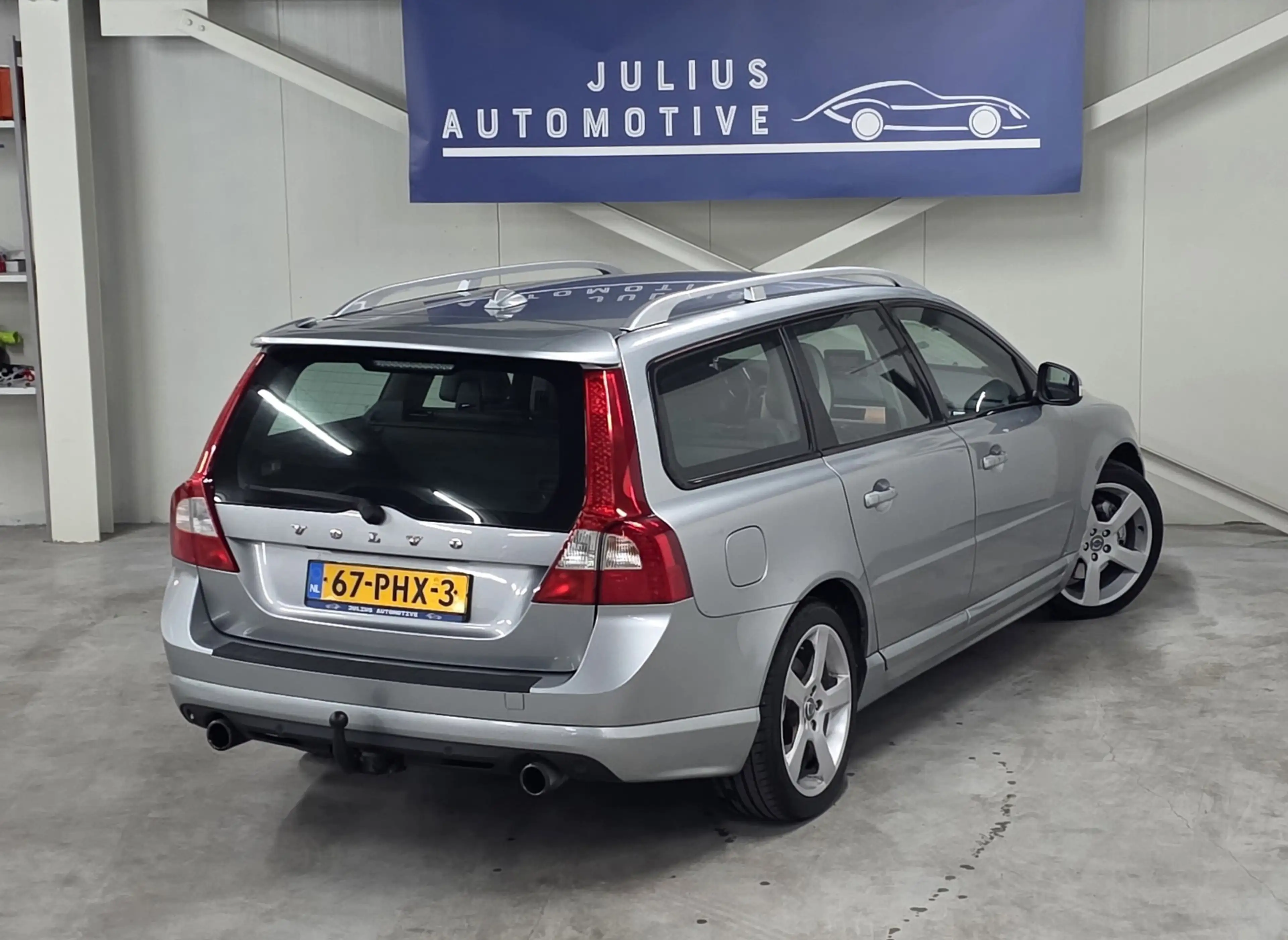 Volvo V70 2.0T R-Edition NieuweKoppeling Volledig Onderhoude — photo 30