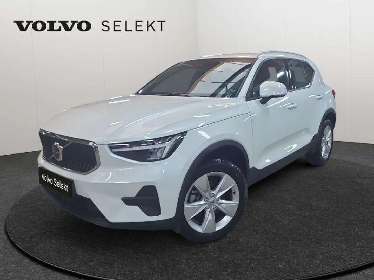 Volvo XC40 B3 Core / Essence Blanc - 1