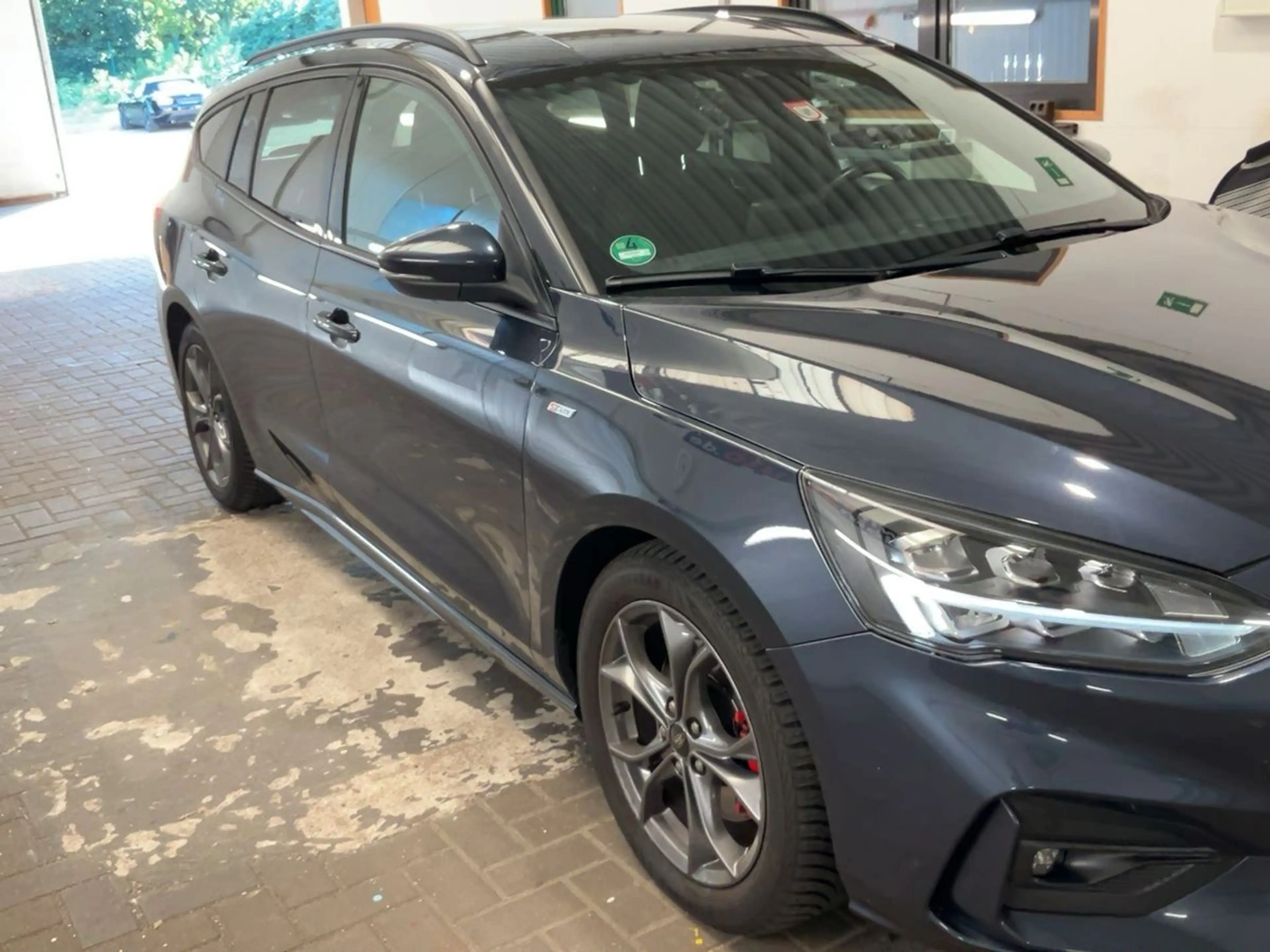Ford Focus Turnier ST-Line X  Aut/LED/AHK/Kamera/1Hd. — photo 3