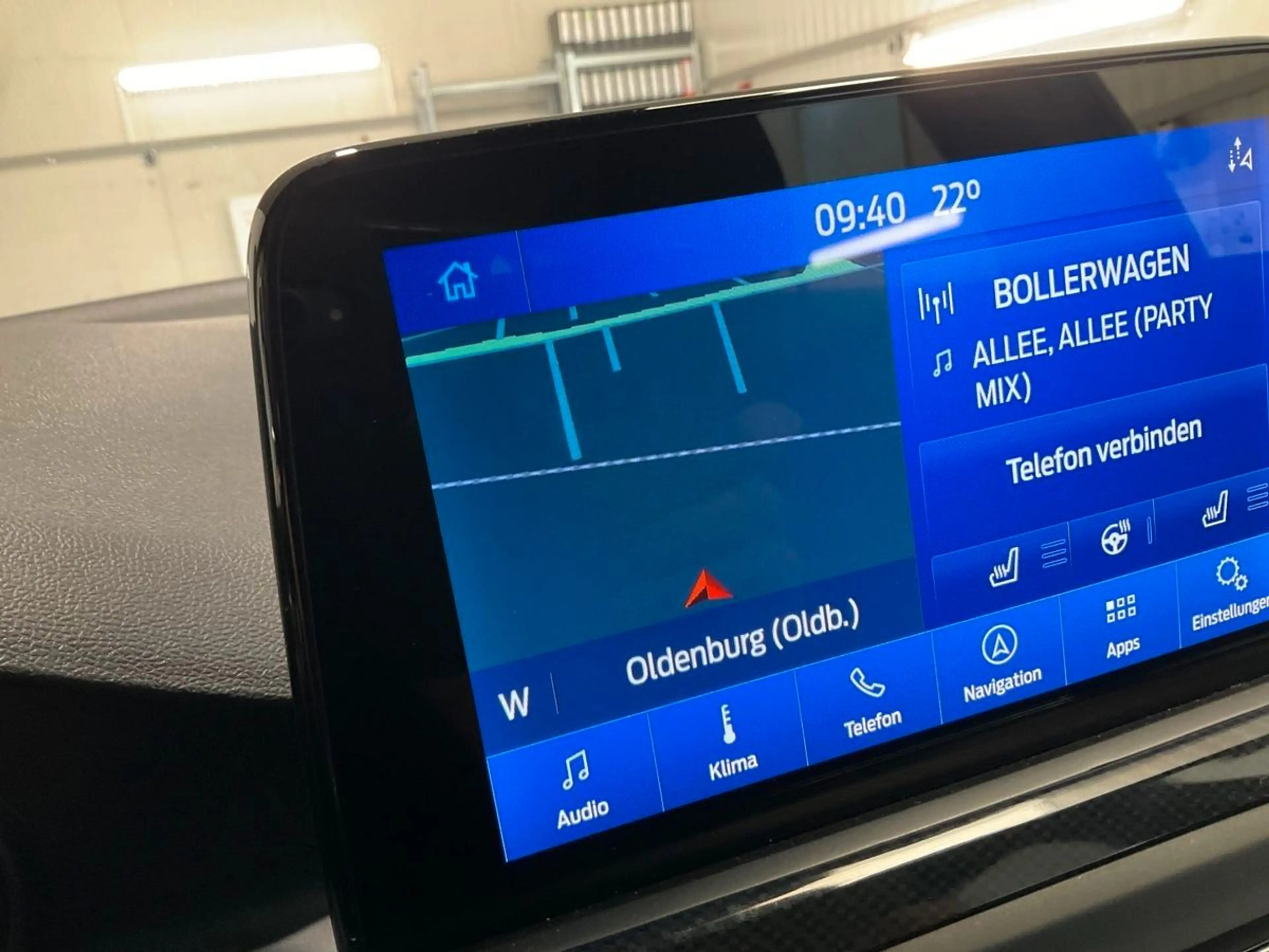 Ford Focus Turnier ST-Line X  Aut/LED/AHK/Kamera/1Hd. — photo 9