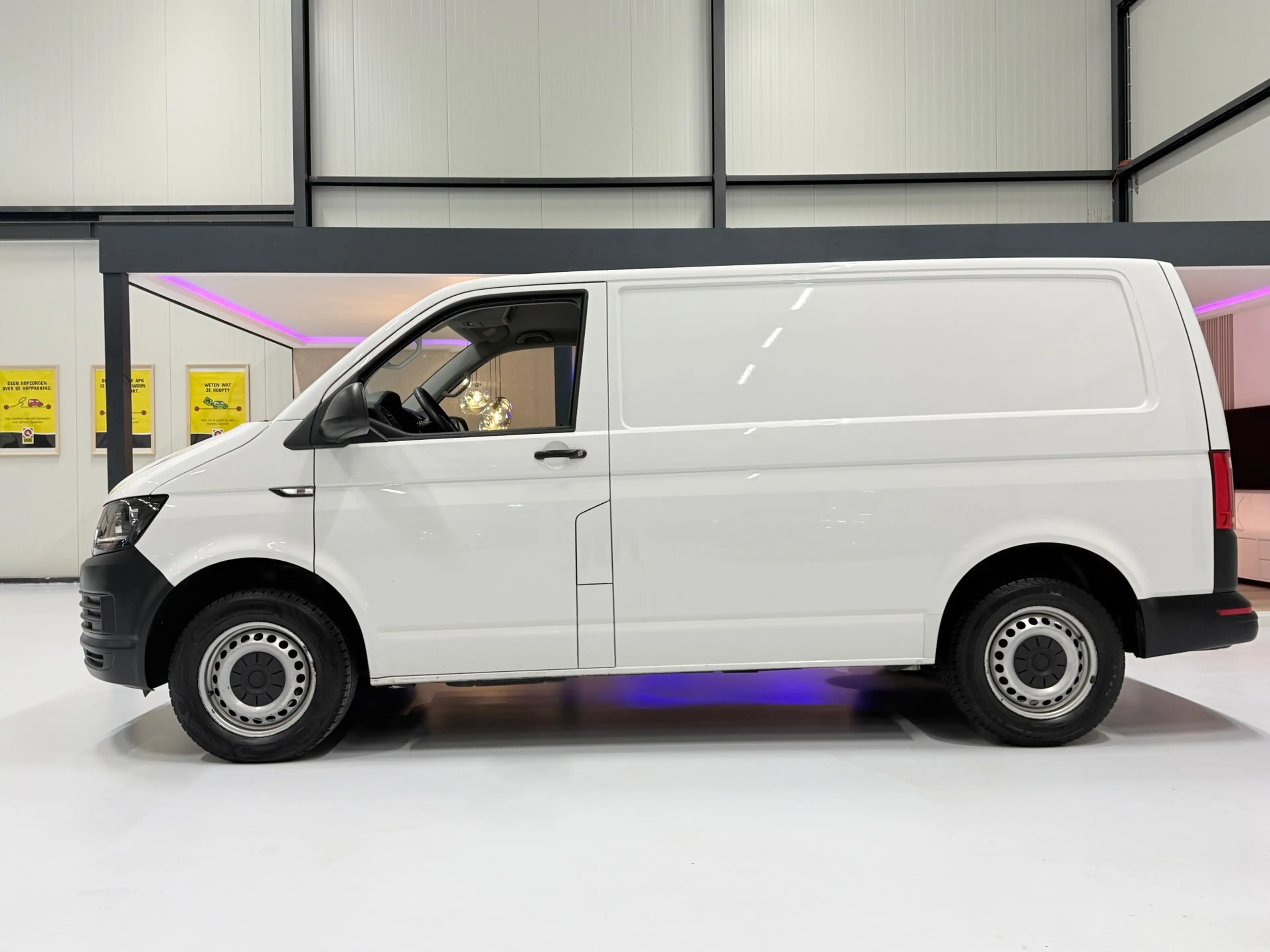 Volkswagen Transporter 2.0 TDI L1H1 Comfortline|Euro 6 | Cruise | Achterk — photo 11