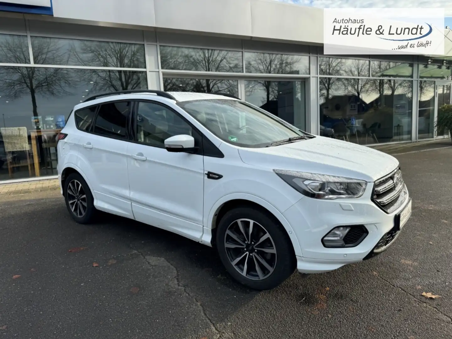 Ford Kuga ST-Line AHK-abnehmbar Bi-Xenon El. Heckklappe Blanc - 2