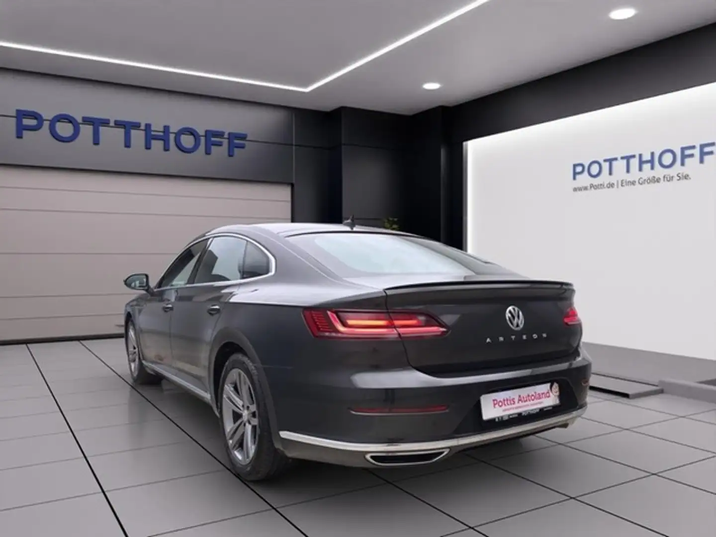 Volkswagen Arteon 2.0 TSI DSG R-LINE ACC PDC LED NAVI Grijs - 2