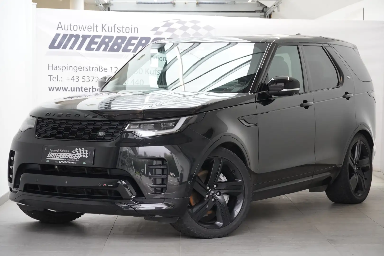 Land Rover Discovery D250 R-Dynamic HSE AWD Noir - 2