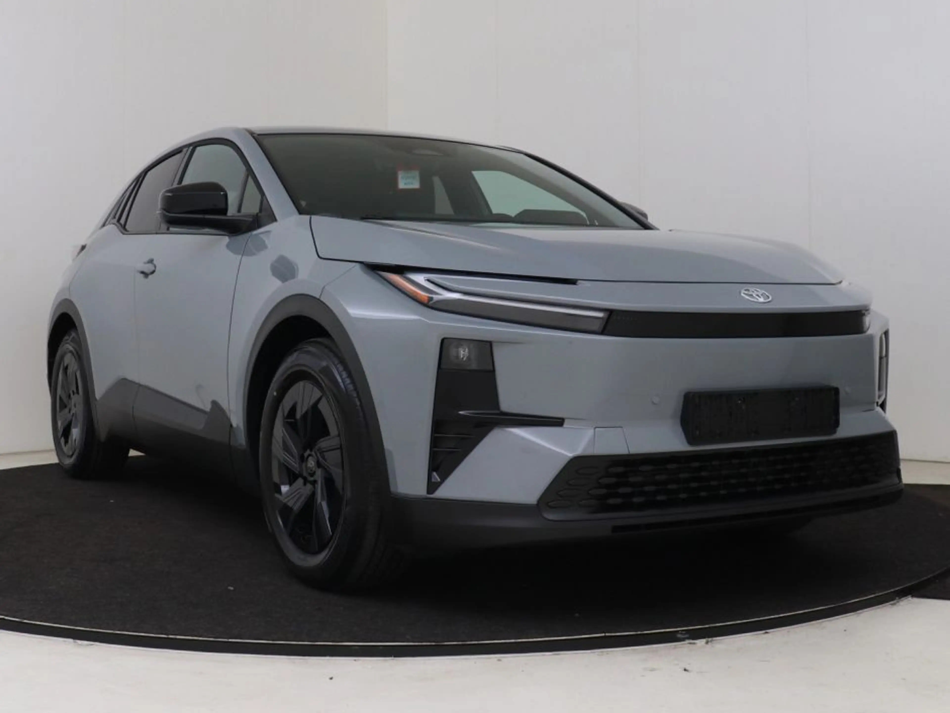 Toyota C-HR+ First Edition 77 kWh | DEMO | Navigatie | PDC | AC — photo 4