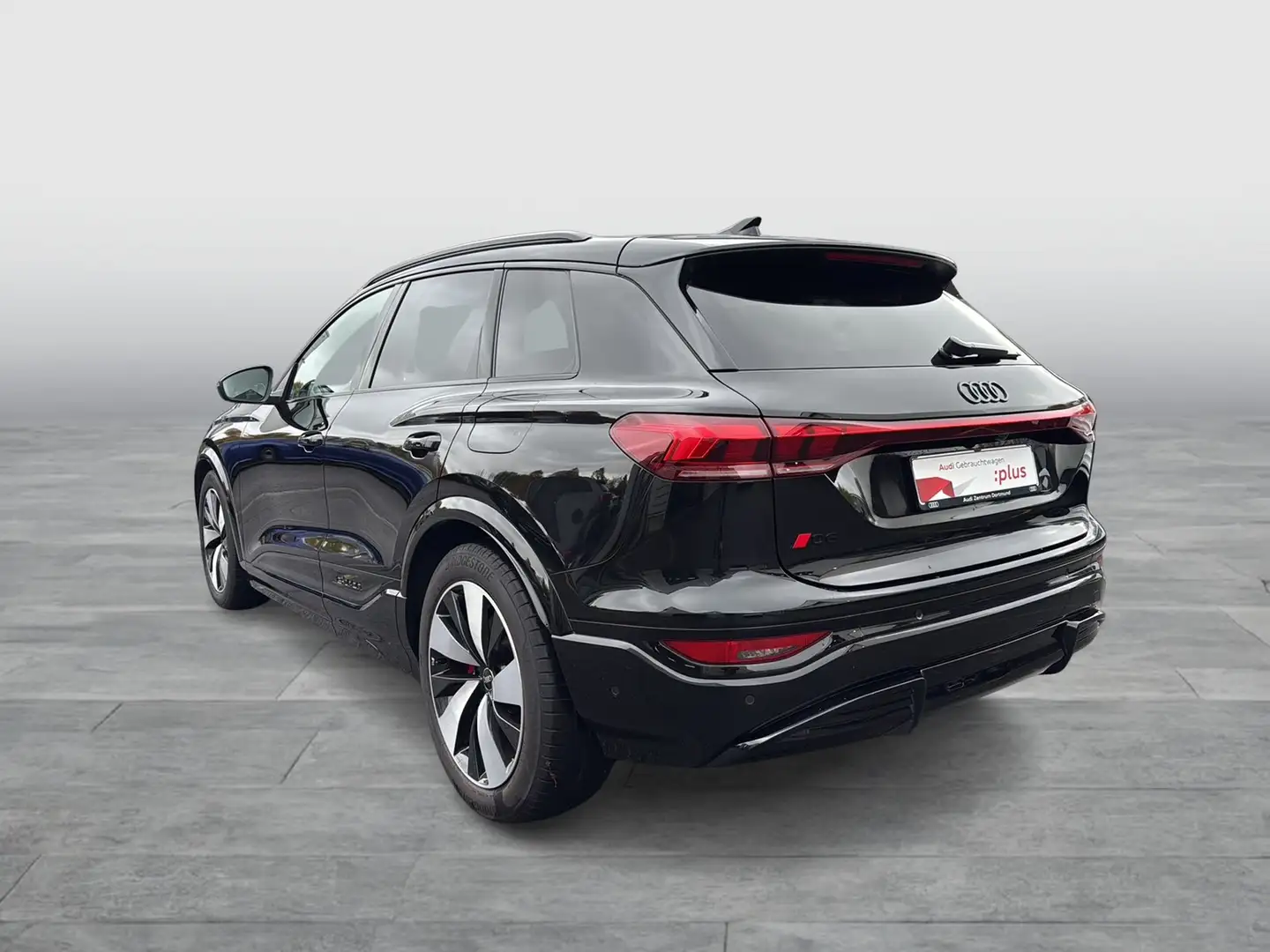 Audi Q6 e-tron quattro S LINE PANO B&O 360°CAM LM20 Schwarz - 2