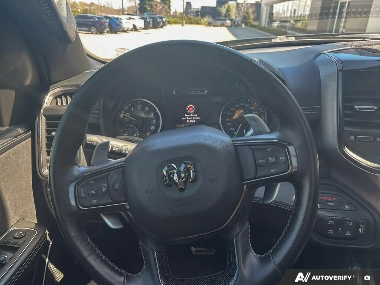 RAM 1500 снимка RAM 1500