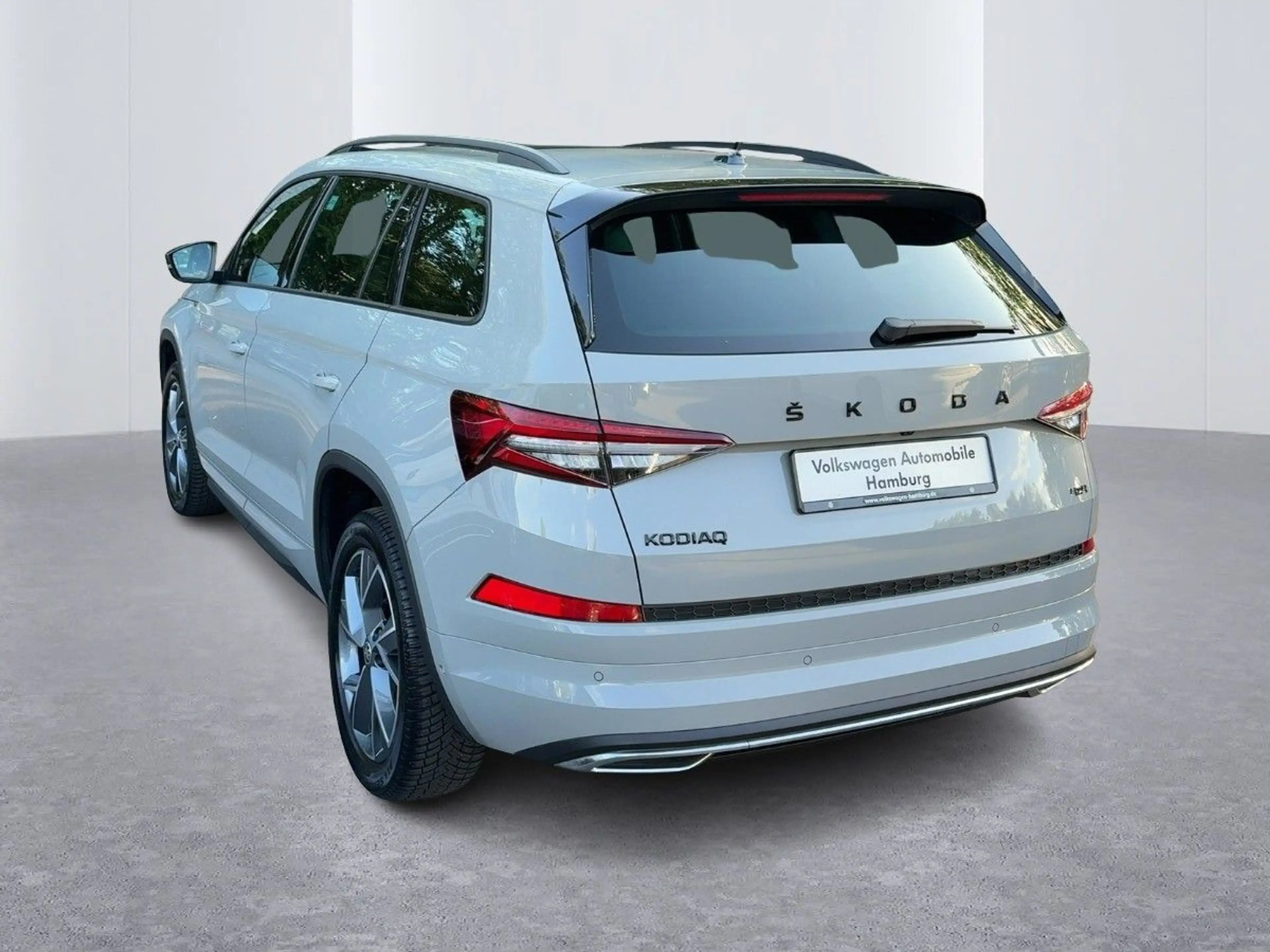 Skoda Kodiaq 2.0 TDI DSG Sportl 4x4 Pano Navi Kamera — photo 2