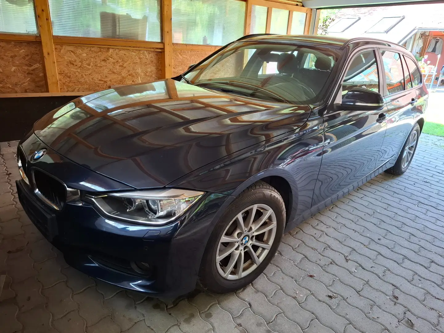 BMW 316 316i Touring Österreich-Paket Aut. Blau - 1