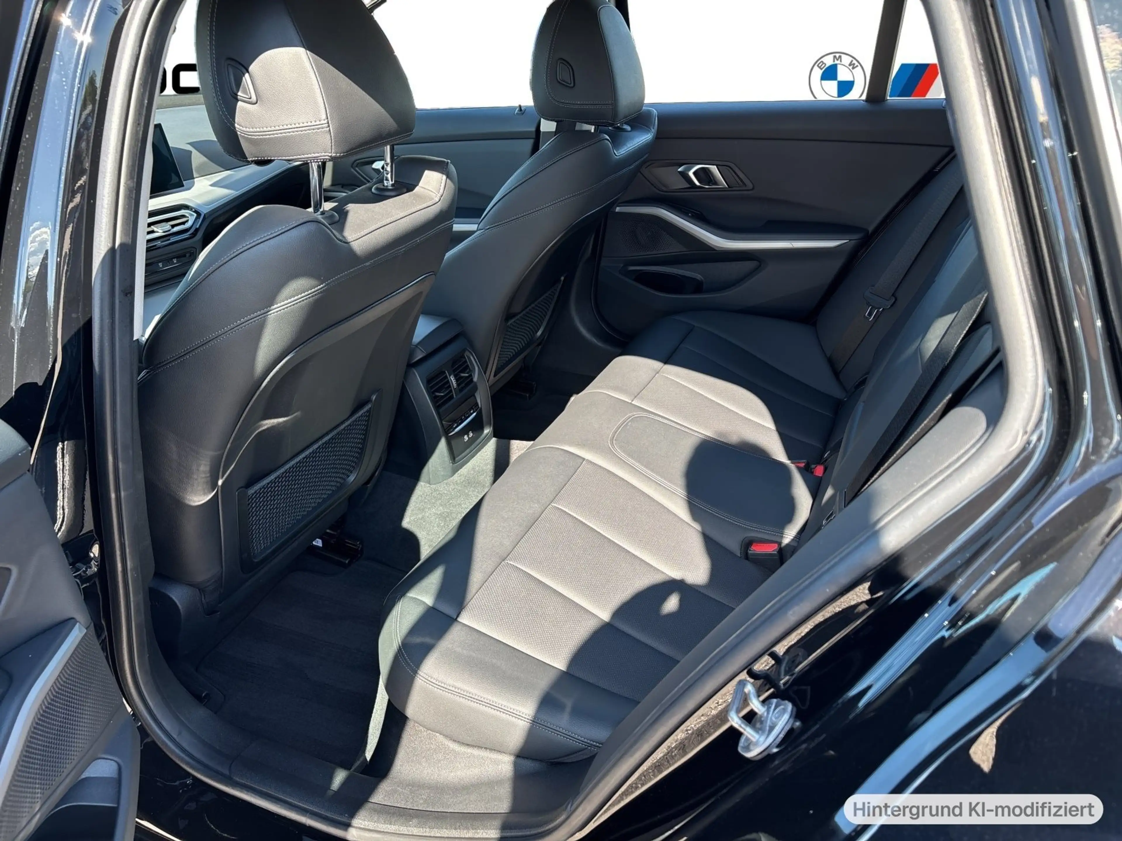 BMW 318 d Touring Tempomat Sitzheizung PDC AHK — photo 8