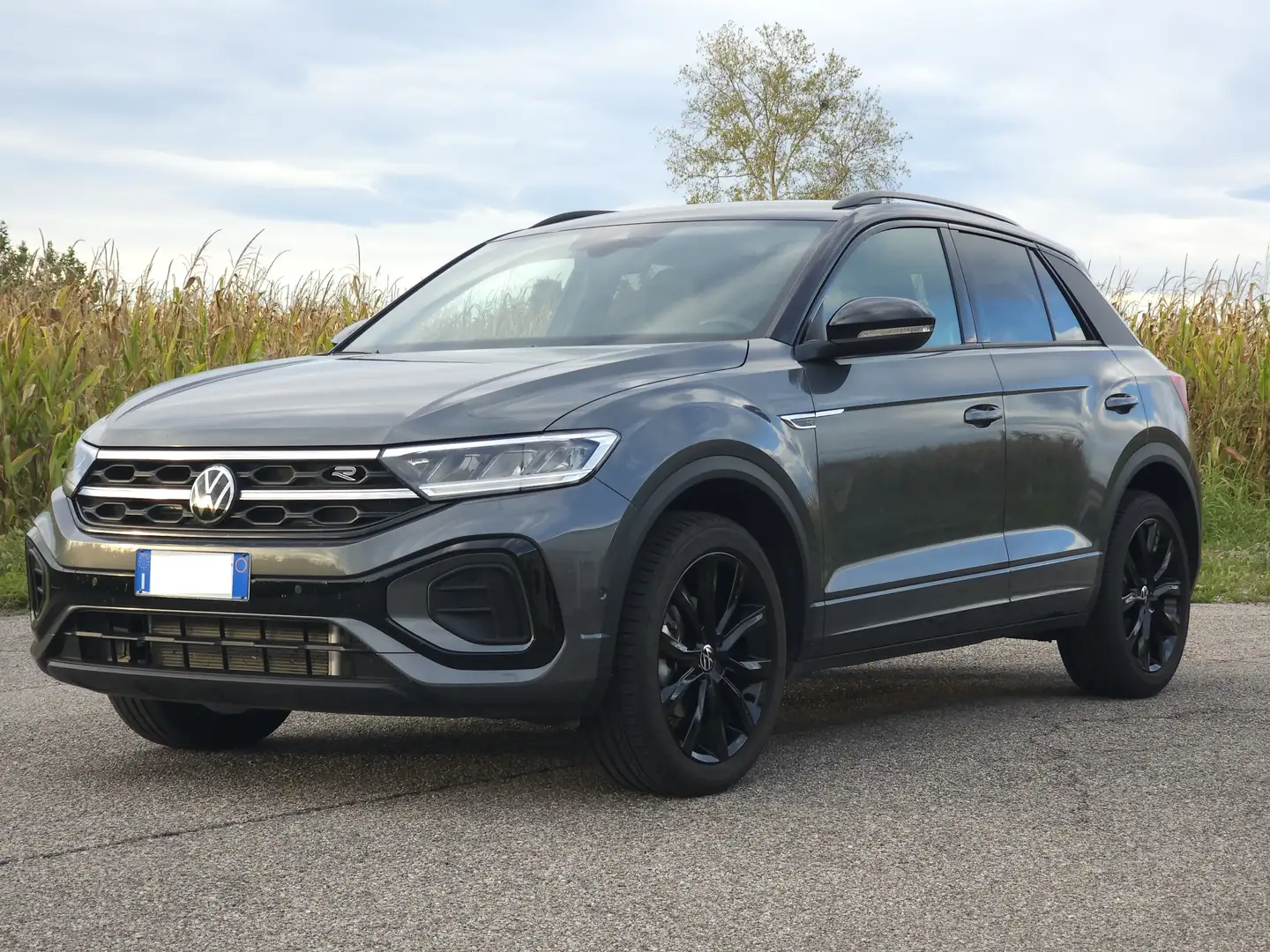 Volkswagen T-Roc T-Roc 1.5 tsi R-Line dsg Grigio - 1
