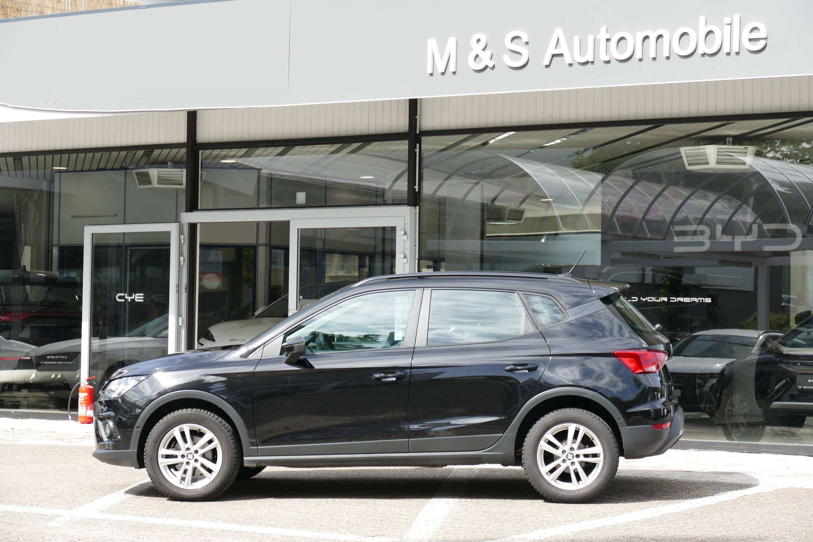 Seat Arona