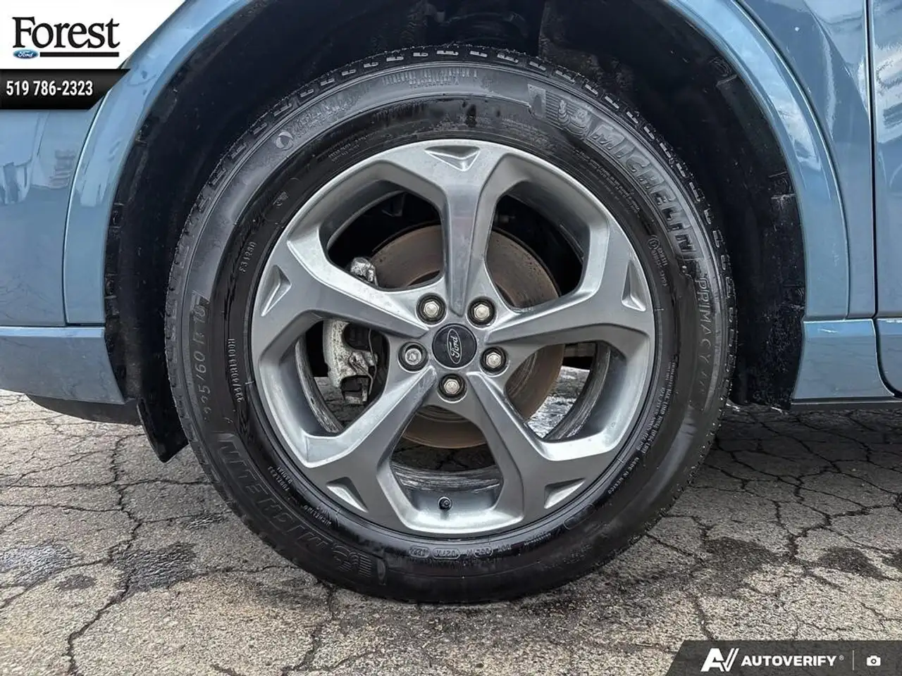 Ford Escape снимка Ford Escape