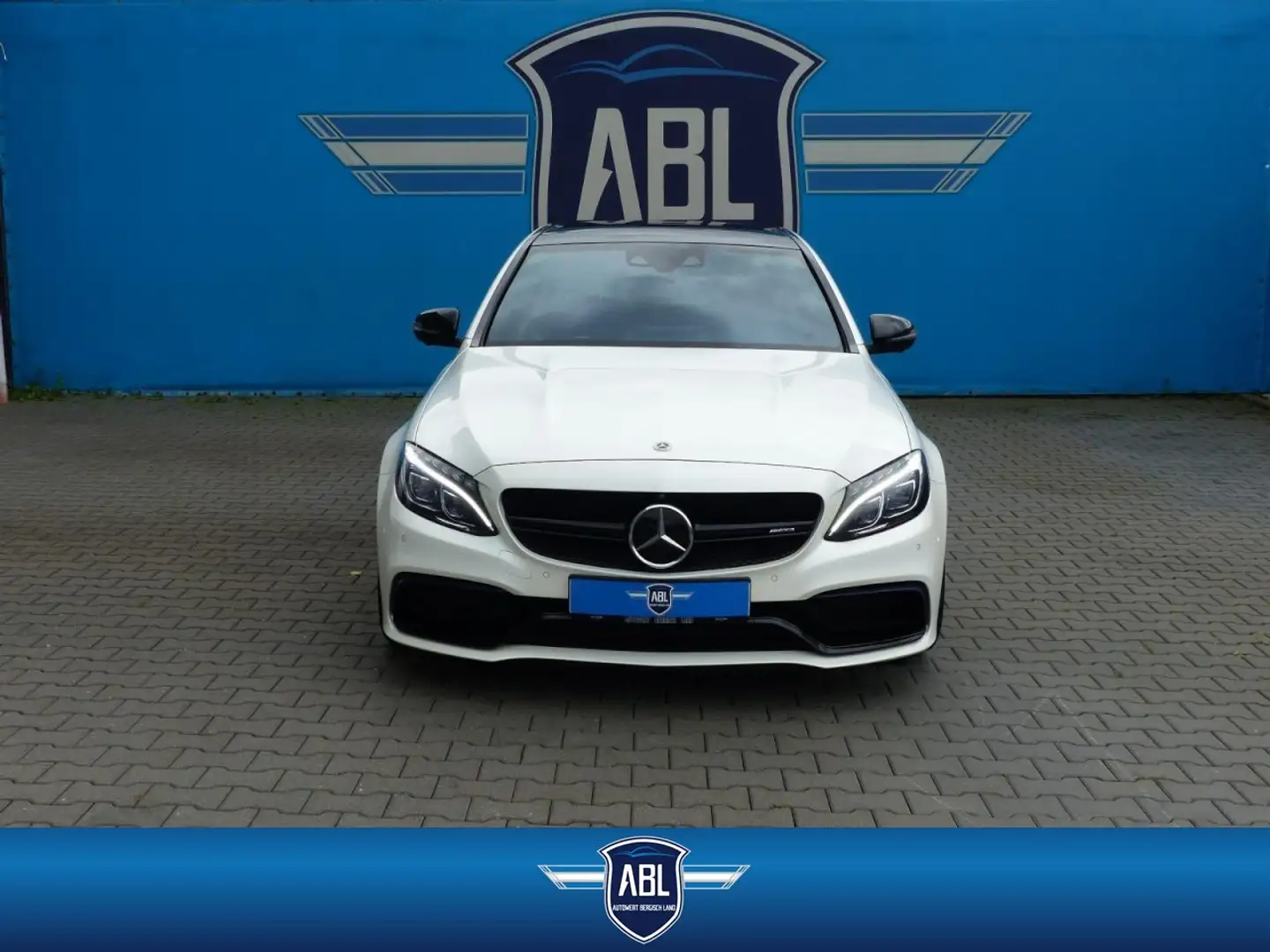 Mercedes-Benz C.KLASSE.C63S.AMG.STAGE2.PANO.AUTO.LED.NAVI.KAMERA Weiß - 1