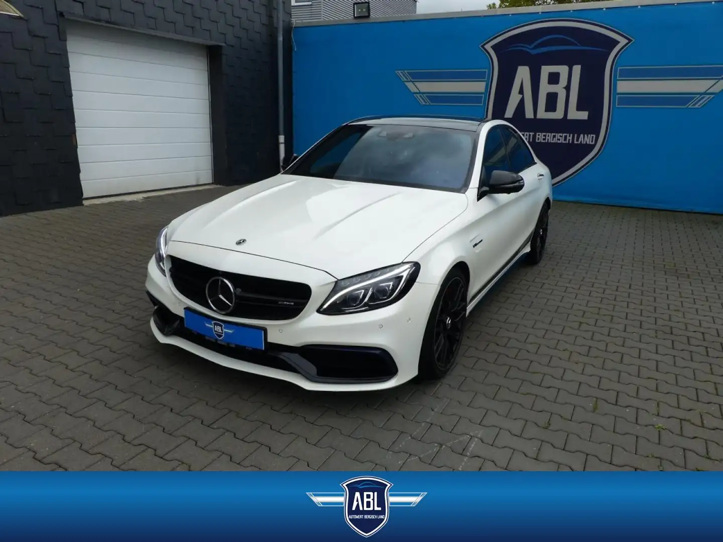 Mercedes-Benz C.KLASSE.C63S.AMG.STAGE2.PANO.AUTO.LED.NAVI.KAMERA Weiß - 1