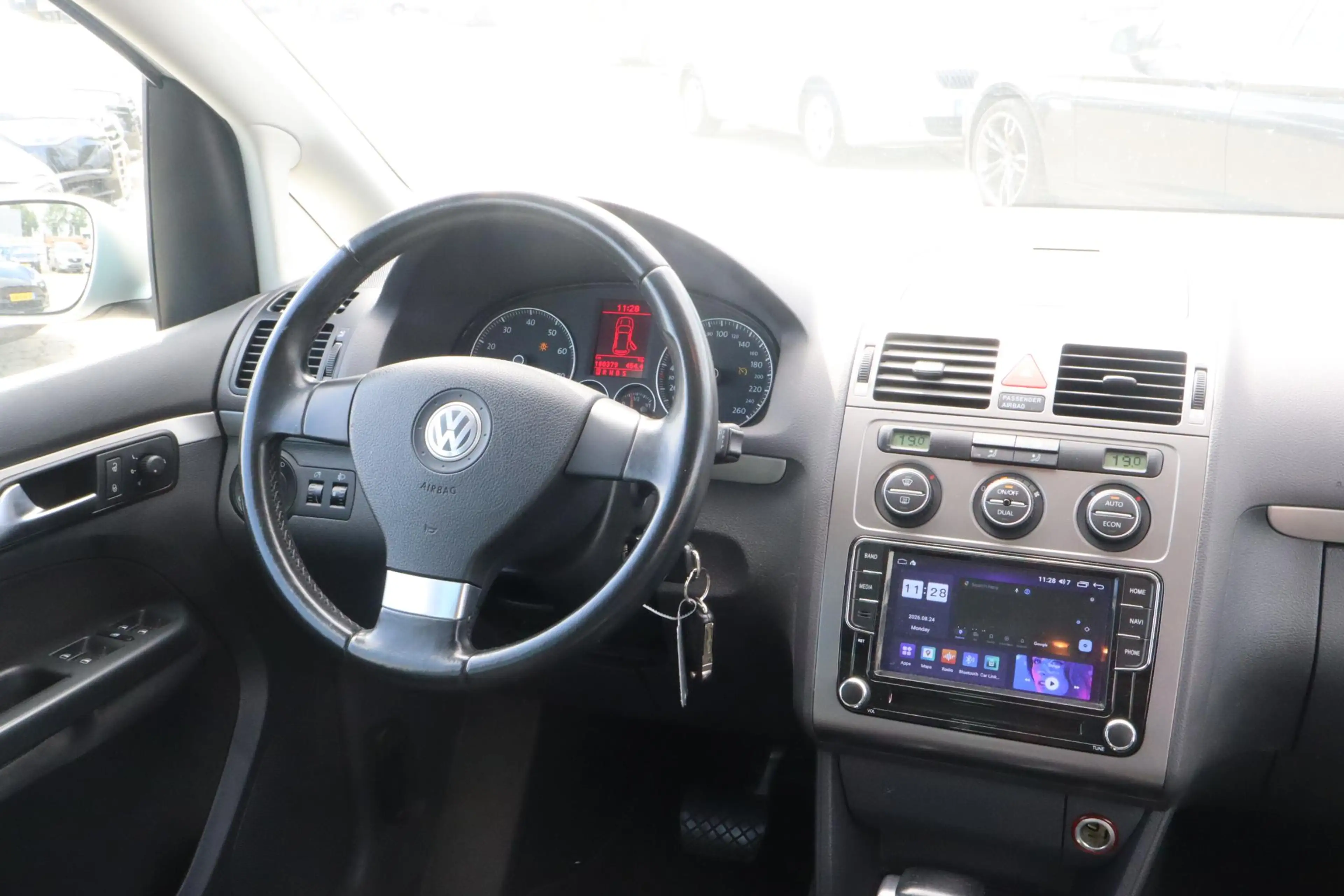 Volkswagen Touran 1.4 TSI Comfortline | Onderhoud aanwezig | Automaa — photo 5