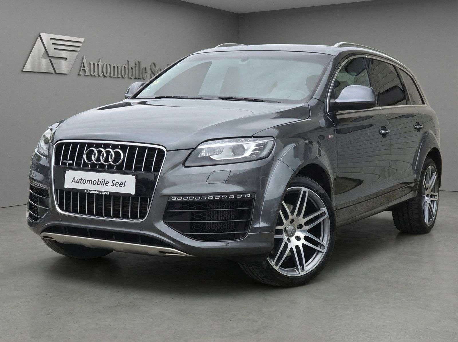 Second hand Audi Q7 3.0