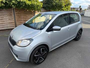 Active* Automatic * Navigation * PDC* Euro-5*