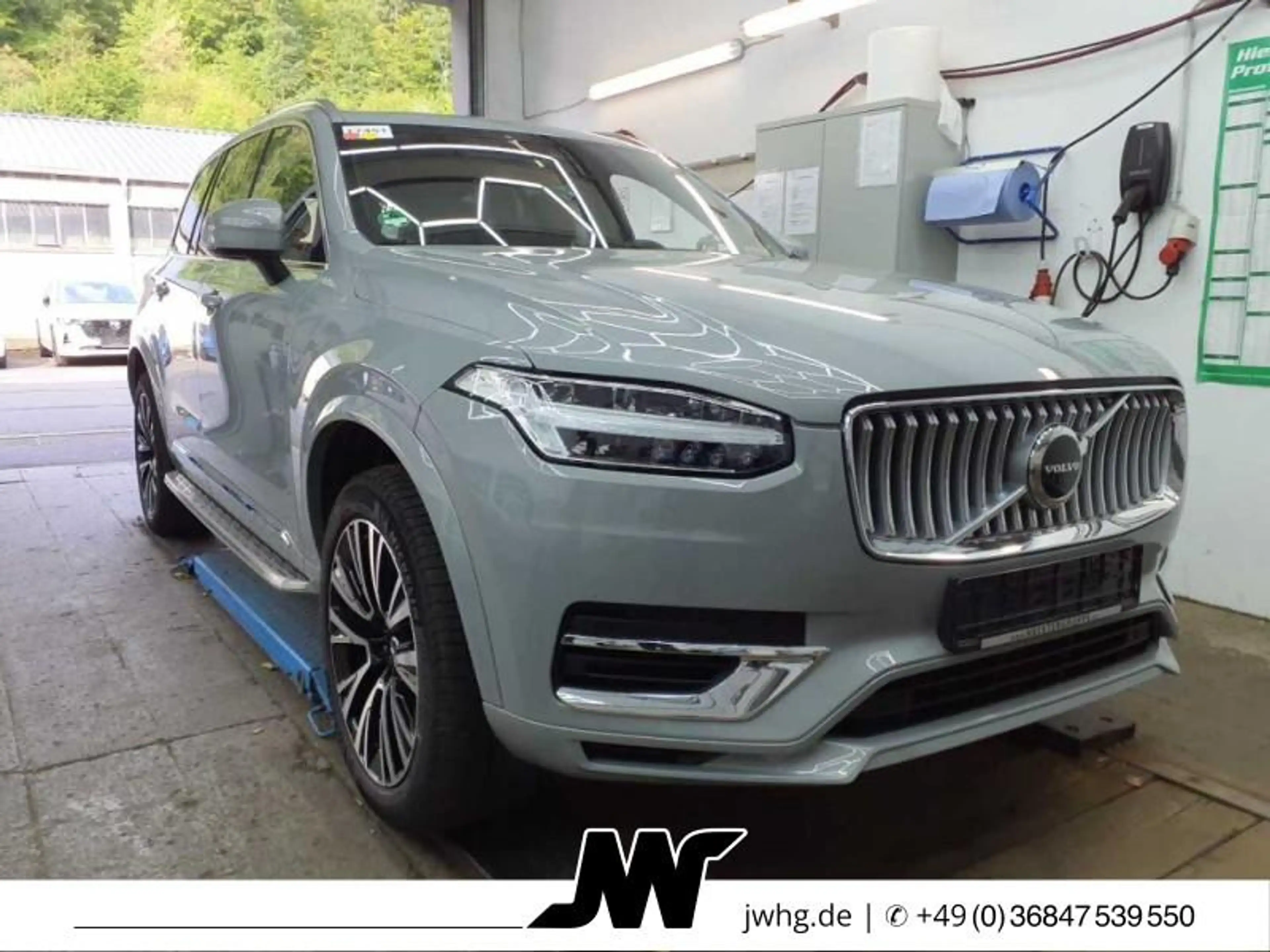 Volvo XC90 PHEV Plus Bright 7-SITZE/AHK/PILOT/STAND-HZ — photo 8