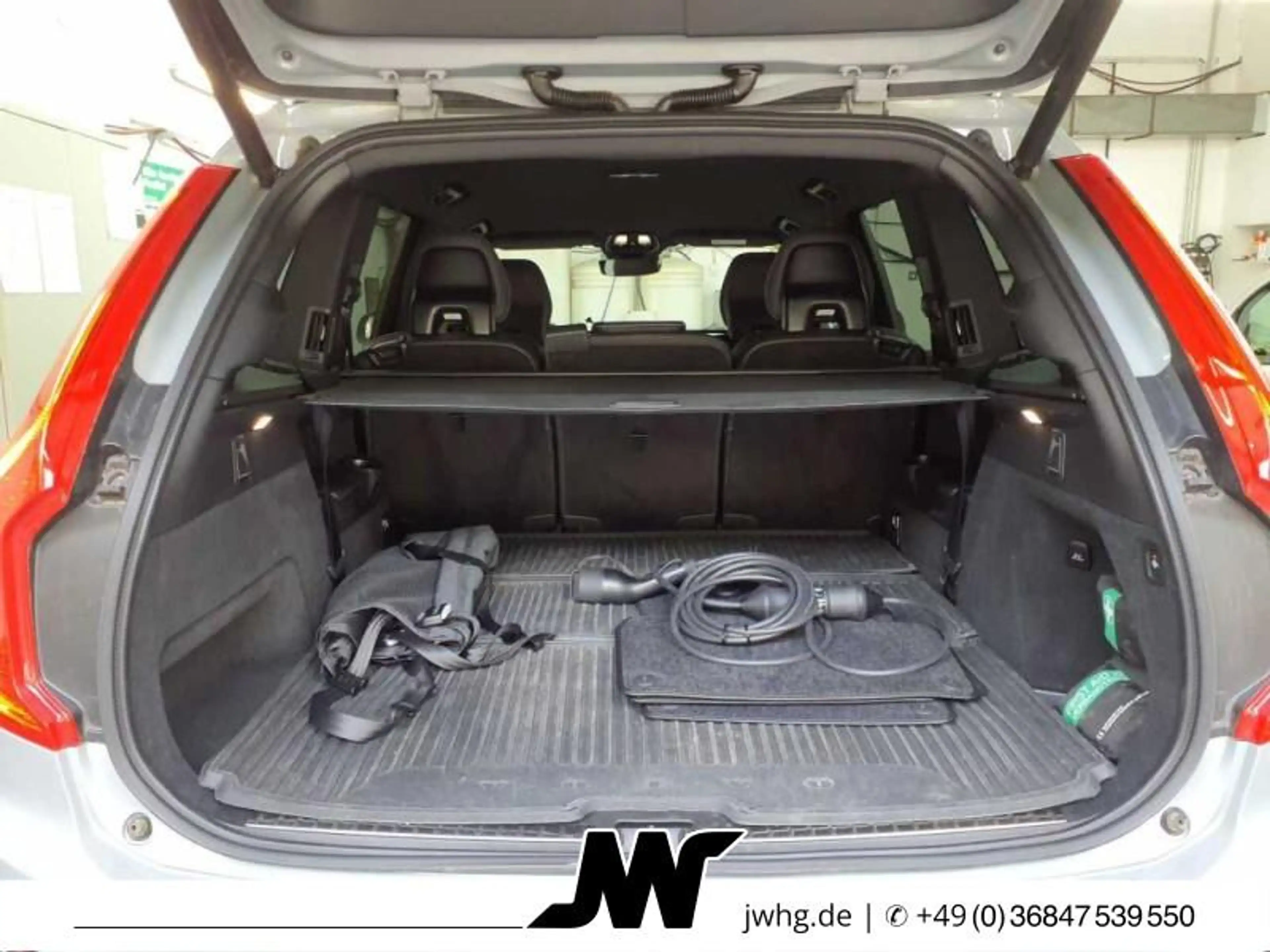 Volvo XC90 PHEV Plus Bright 7-SITZE/AHK/PILOT/STAND-HZ — photo 7