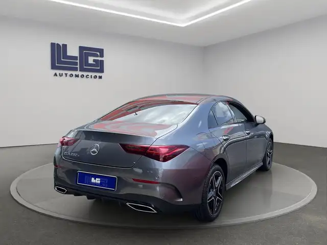 Mercedes-Benz Cla view 6