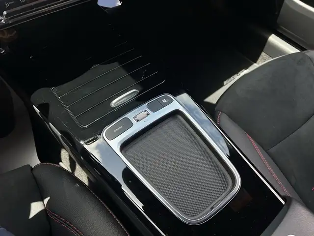 Mercedes-Benz Cla view 13