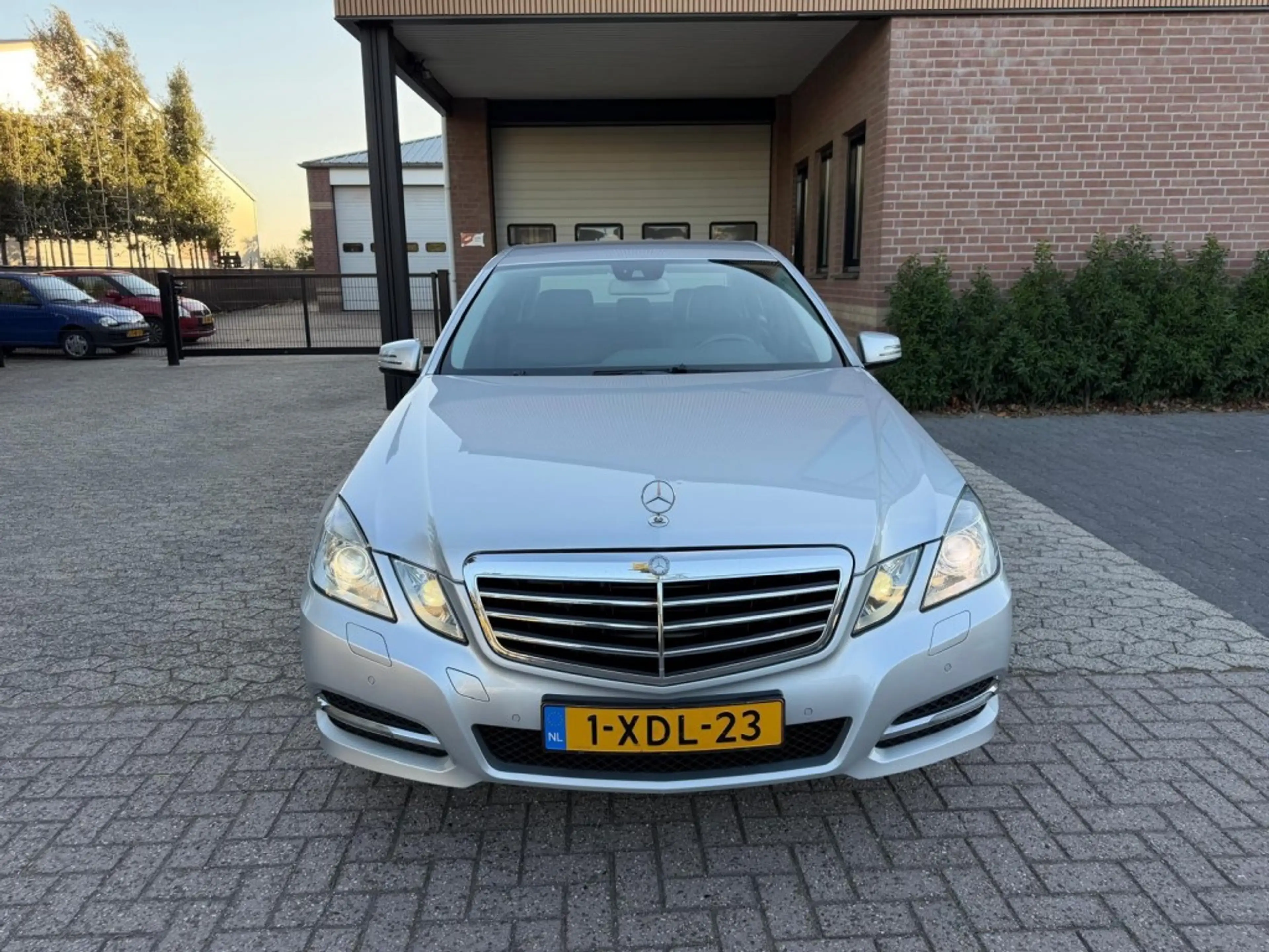 Mercedes-Benz E 300 E300 CDI Avantgarde V6 luchtvering — photo 4