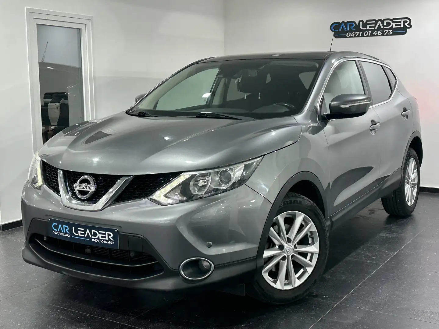 Nissan Qashqai Qashqai 1.2 DIG-T 2WD Connect Edition Gris - 1