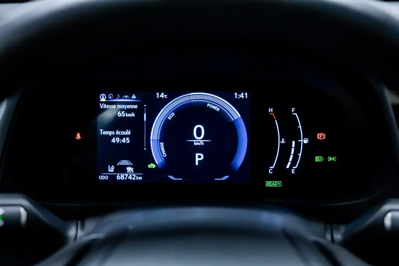 Lexus UX снимка Lexus UX
