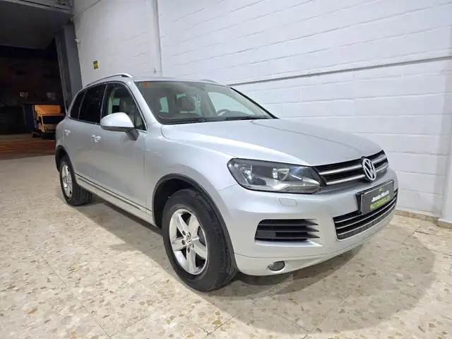 Volkswagen Touareg 3.0TDI V6 BMT Premium 245 Tiptronic