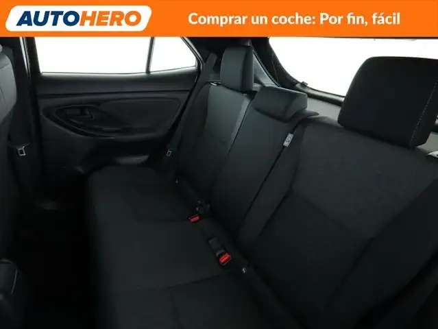 Toyota Yaris Cross view 15
